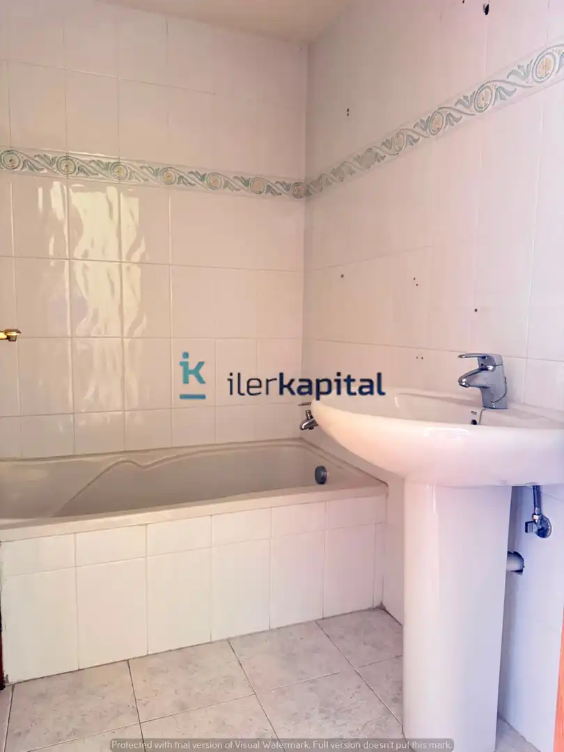 Bathroom of Flat for sale in Vielha e Mijaran  with Heating and Storage room