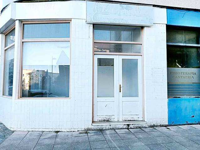 Local comercial en Alquiler en Calle Doctor Madrazo en El Astillero