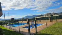 Swimming pool of Flat for sale in Barreiros  with Heating, Private garden and Terrace