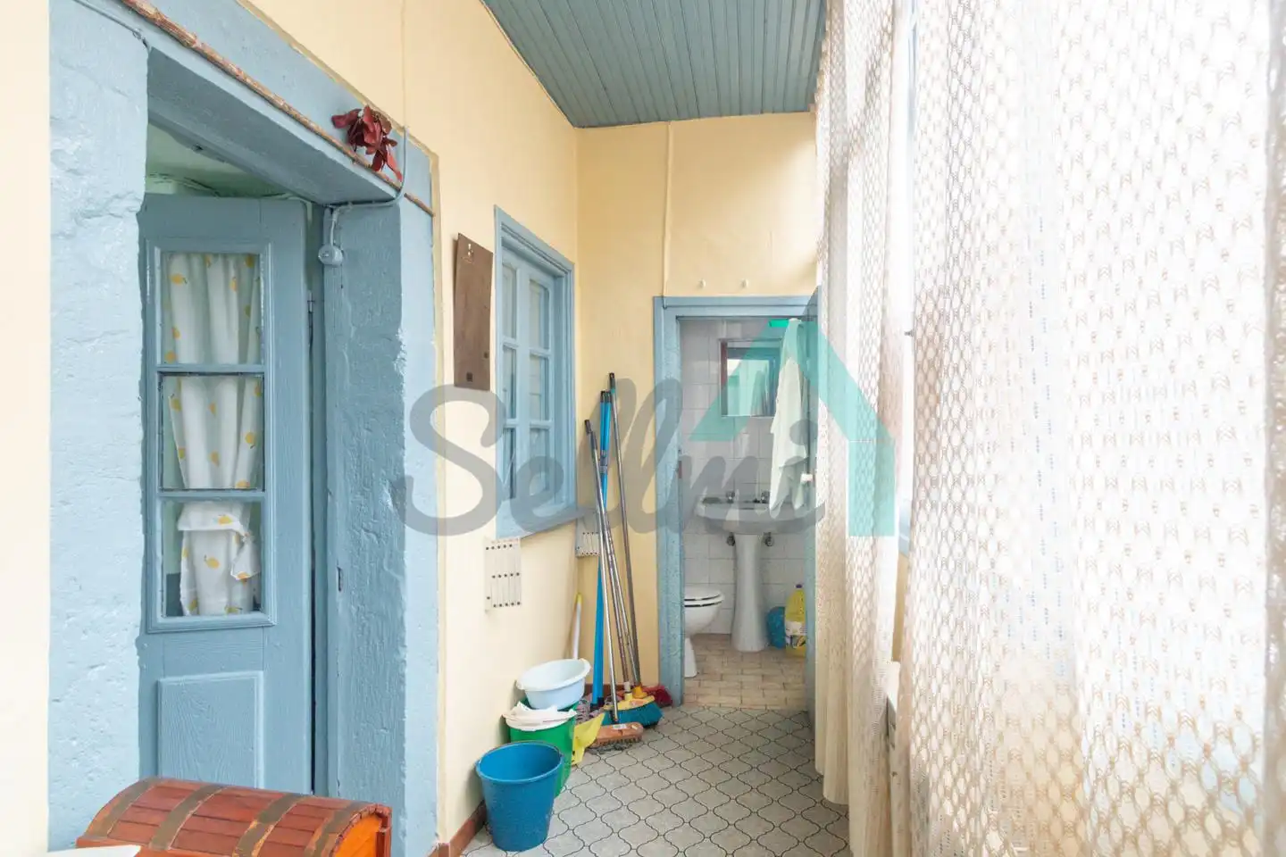 Casa adosada en venta en Quirós con Calefacción y Trastero