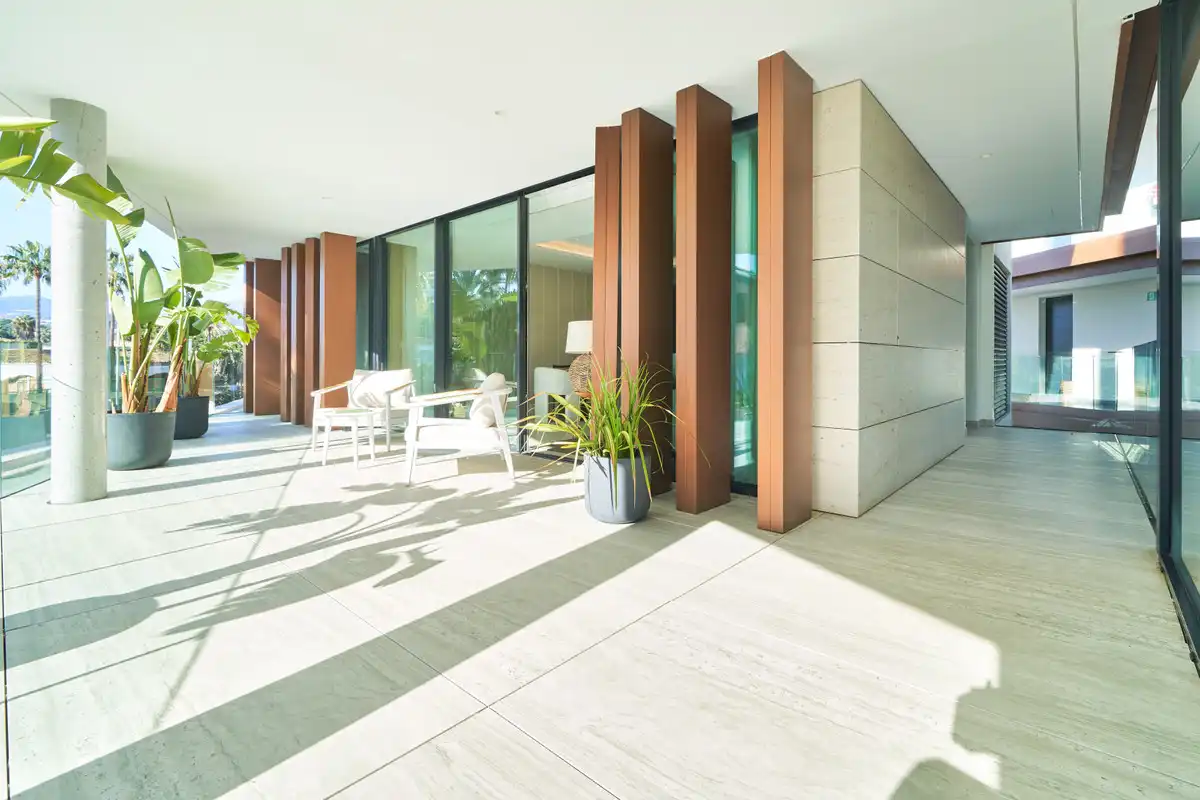 Flat with pool for sale in Estepona - Estepona,Centro,Avenida Juan Carlos I, imagen 12