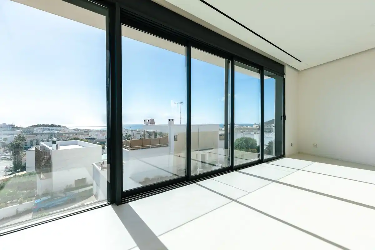 Casa con terraza en venta en Carrer de Ramon Llull, imagen 7