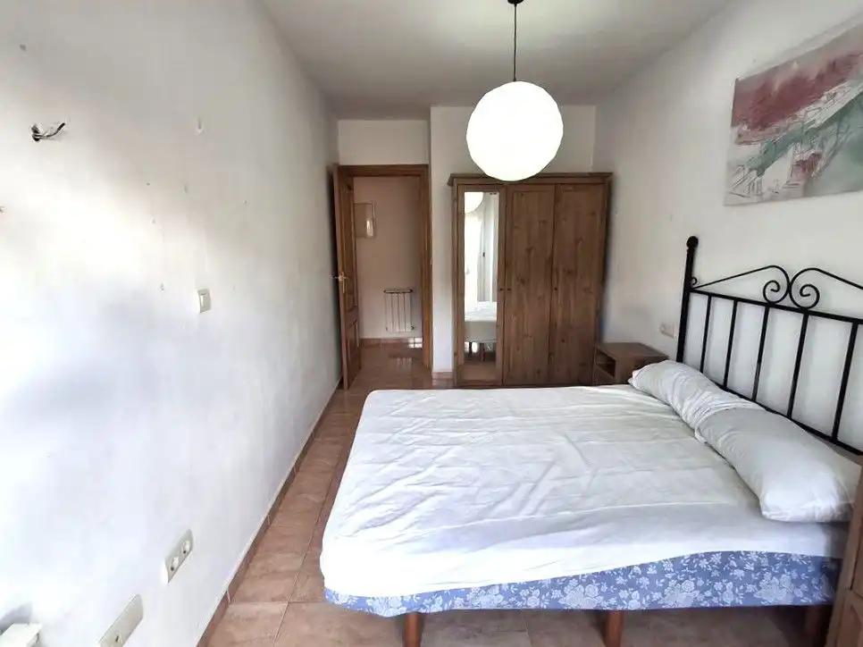 Habitación de Piso en venta en La Roda con Calefacción, Trastero y Balcón