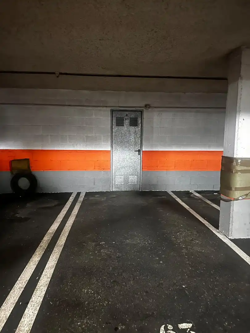 Parking of Flat for sale in Oviedo   with Heating and Storage room