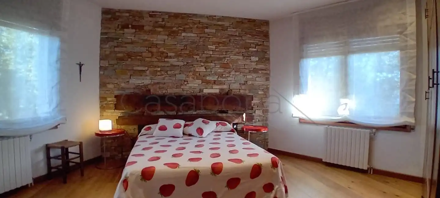 Habitación de Casa o chalet en venta en Sant Vicenç de Torelló con Calefacción, Jardín privado y Terraza