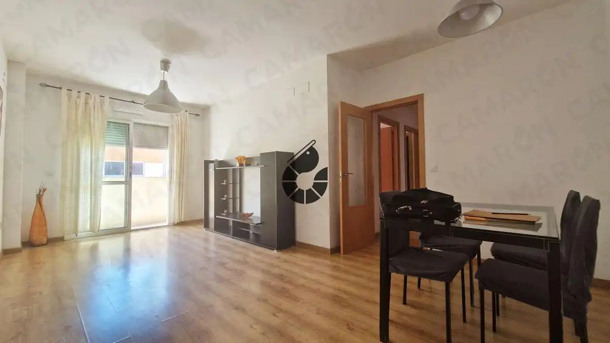 Sala de estar de Piso en venta en Coria del Río con Jardín privado, Trastero y Piscina