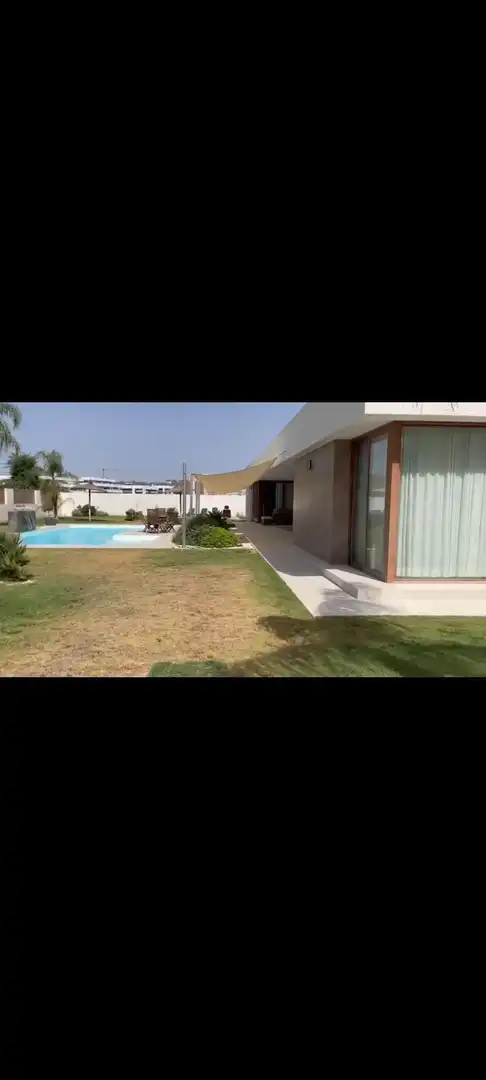 Piscina de Casa o chalet en venta en Mairena del Aljarafe con Aire acondicionado, Calefacción y Jardín privado