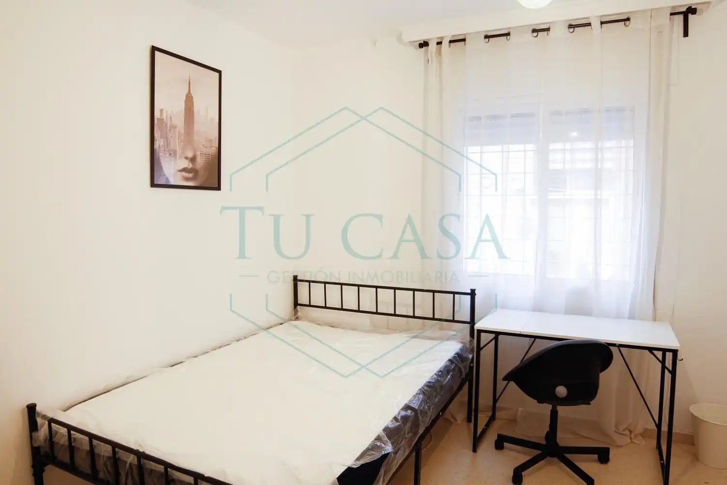 Schlafzimmer von Wohnung zur untervermieten in Puerto Real mit Möbliert