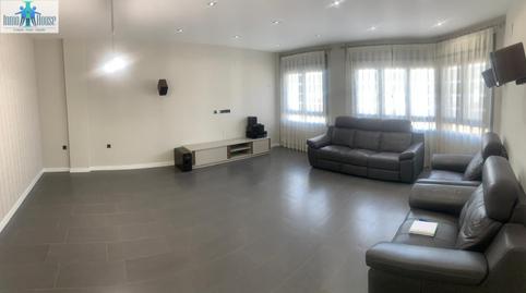 Foto 3 de Casa adosada en venda a Imaginalia - Llanos del Águila, Albacete