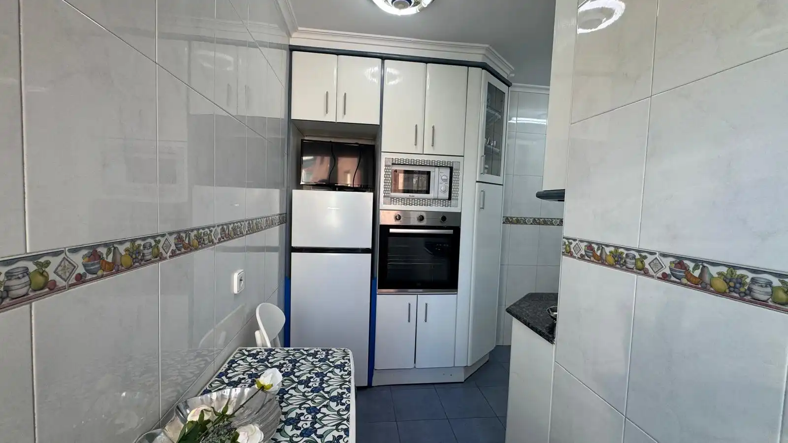 Küche von Wohnung zur Miete in Santander mit Heizung, Parkett und Abstellraum