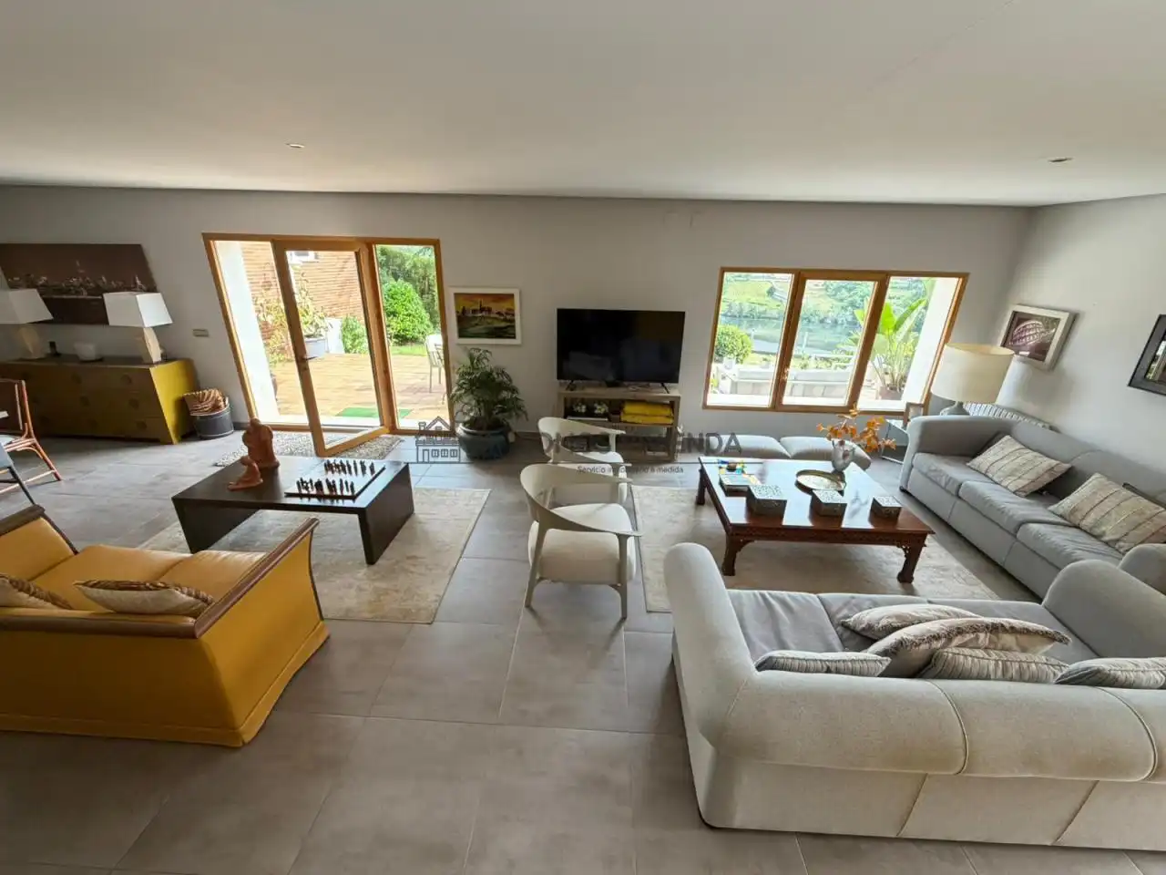 Sala de estar de Casa o chalet en venta en Ourense Capital  con Calefacción, Jardín privado y Terraza