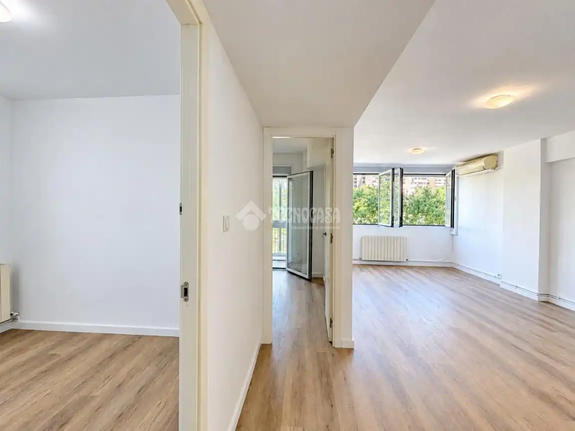 Flat for sale in Fuencarral - El Pardo