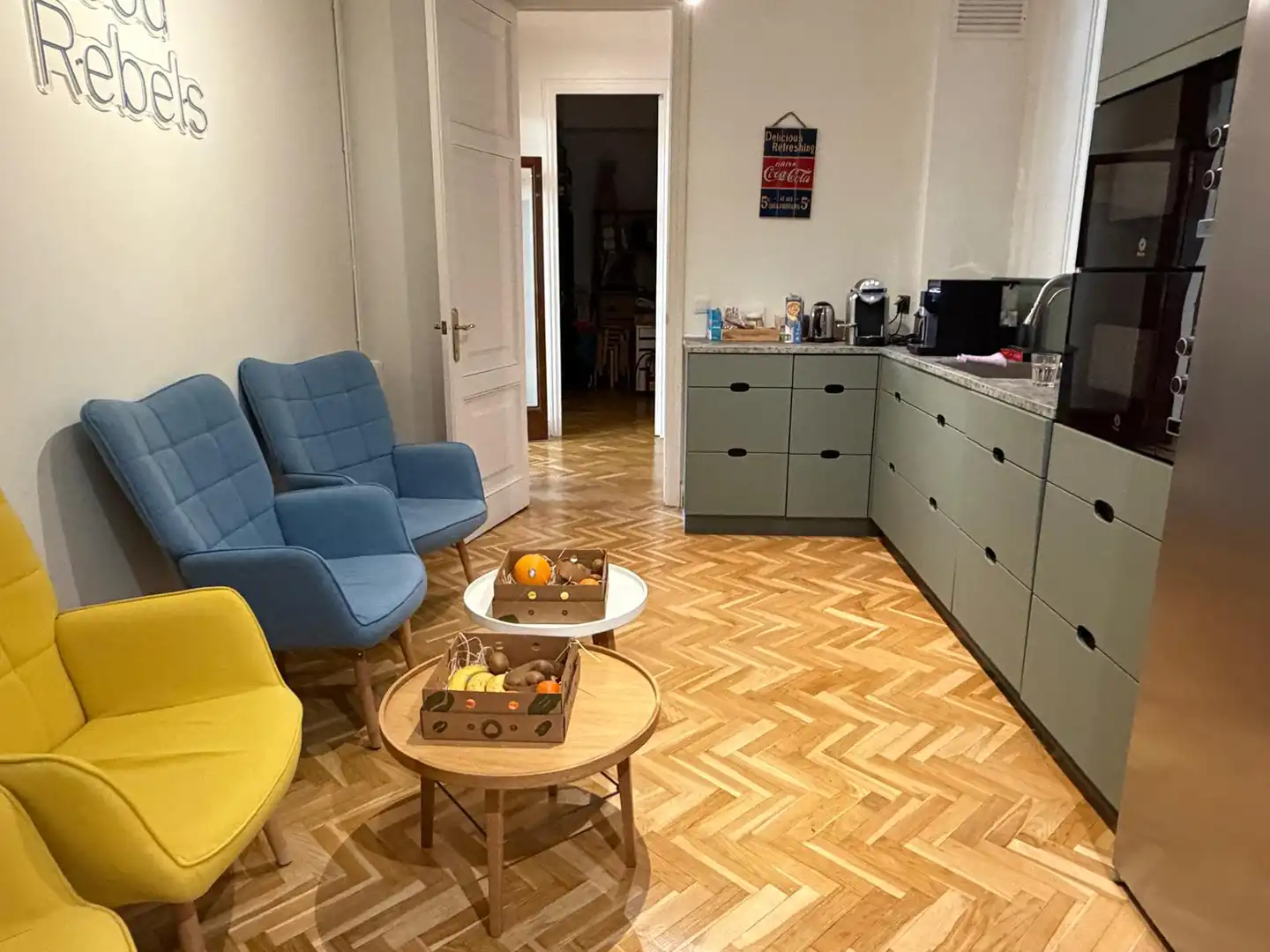 Cocina de Oficina en venta en  Barcelona Capital con Aire acondicionado, Calefacción y Balcón