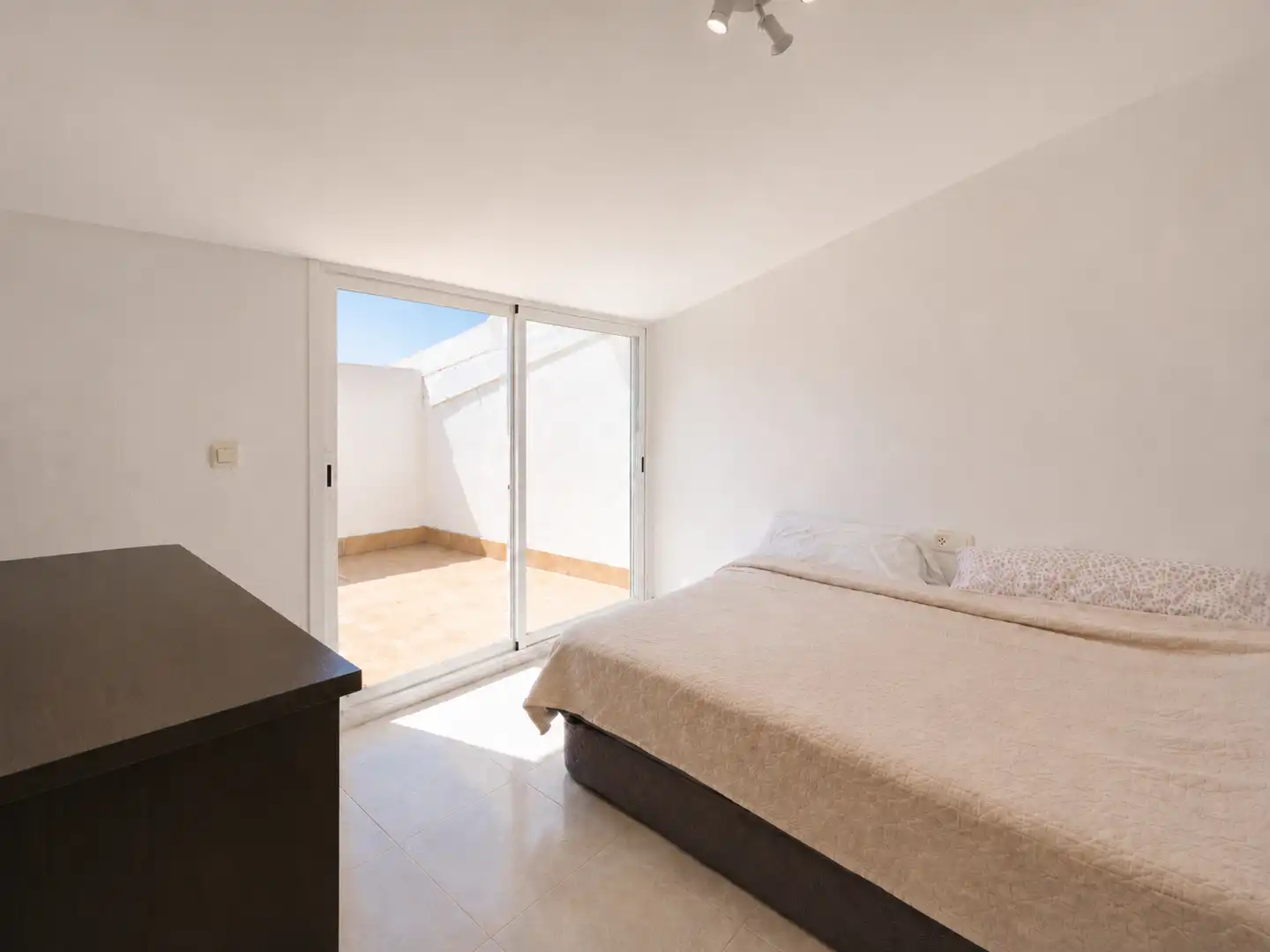 Dormitori de Dúplex en venda en Vilanova i la Geltrú amb Calefacció, Terrassa i Balcó