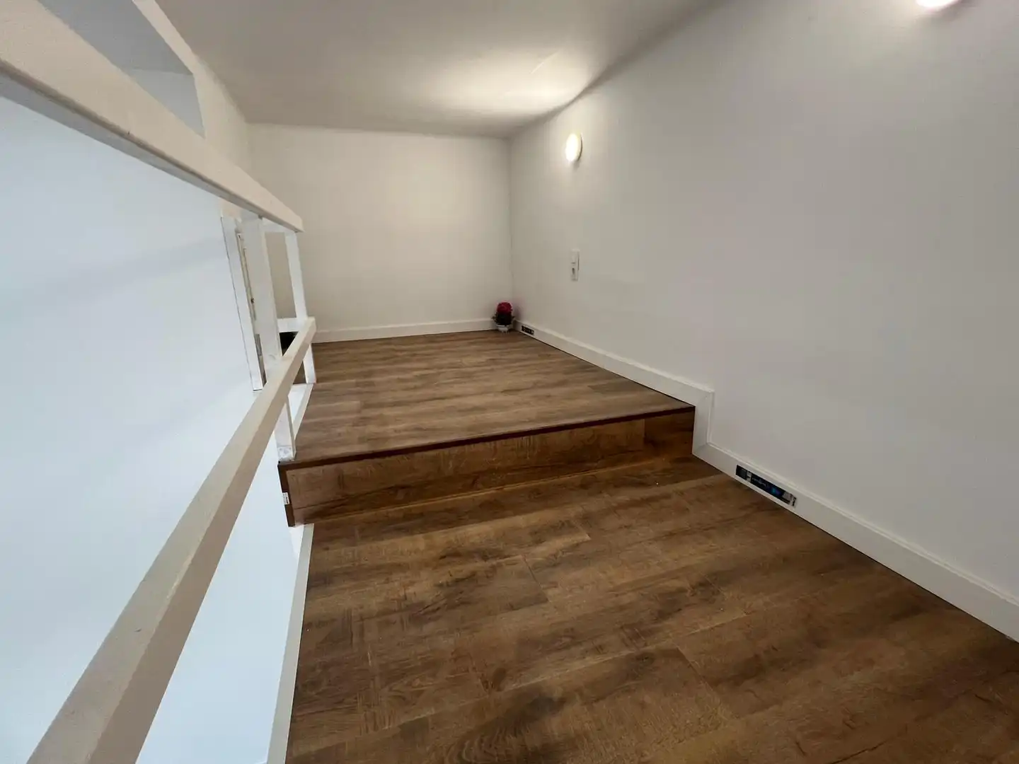 Ground floor for sale in Barcelona  with Heating