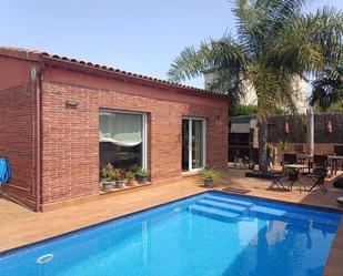Swimming pool of House or chalet for sale in Banyeres del Penedès  with Heating, Private garden and Parquet flooring