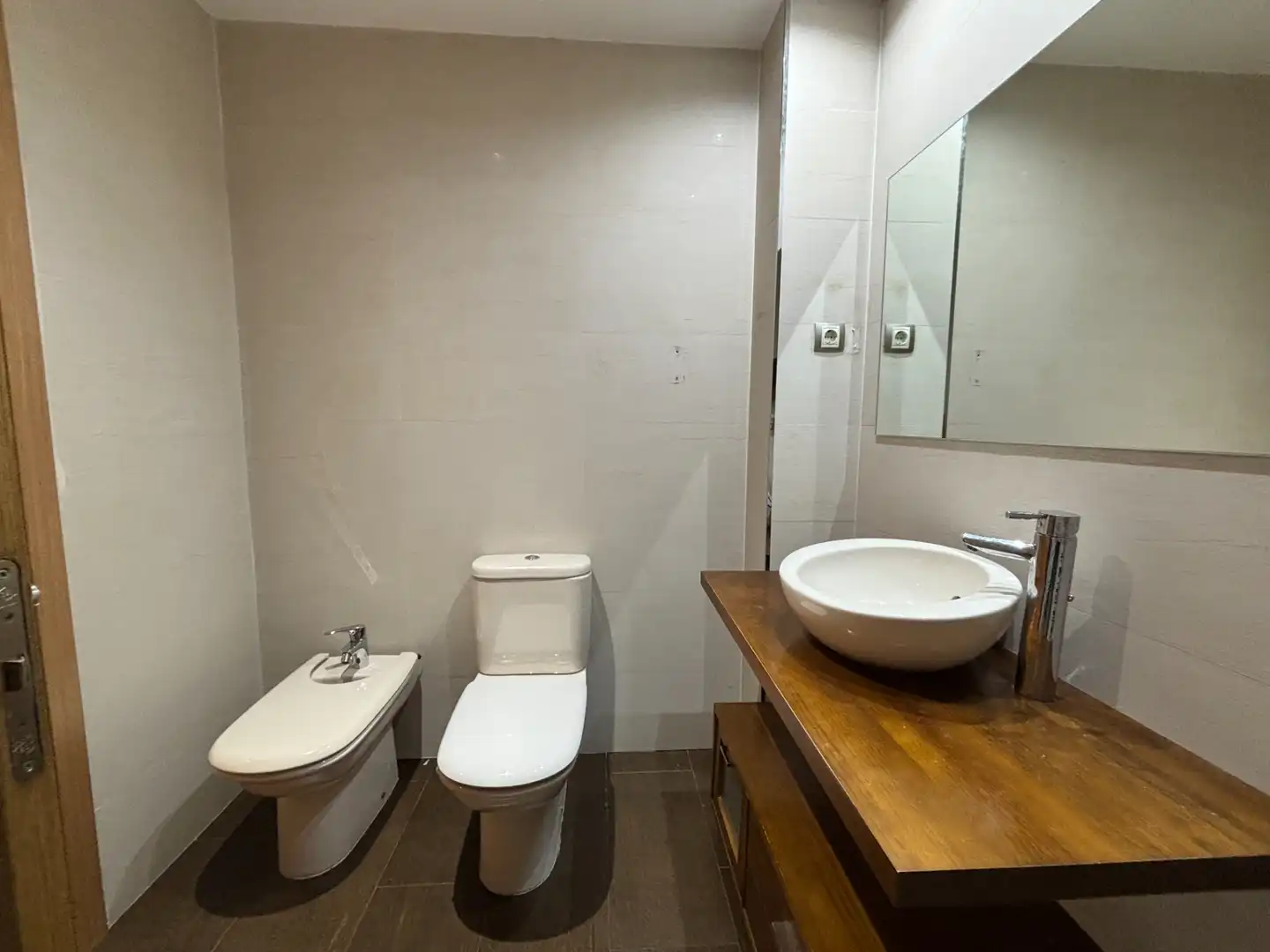 Baño de Piso en venta en Lleida con Aire acondicionado, Calefacción y Parquet