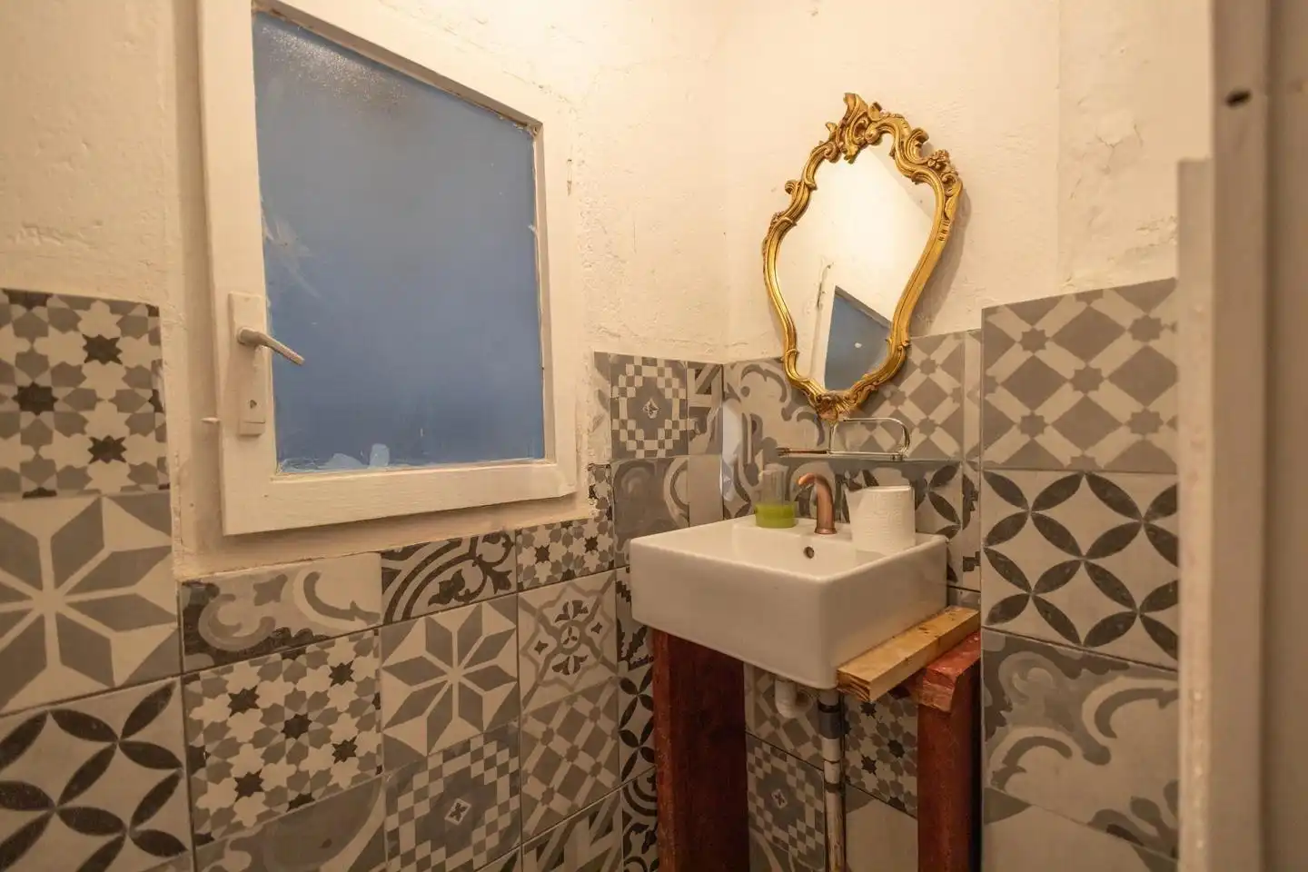 Badezimmer von Geschaftsraum zum Verkauf in Barcelona