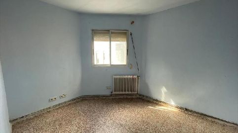 Foto 3 de Piso en venta en Numancia, Madrid Capital