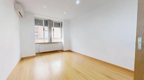Photo 2 of Flat to rent in Valdeacederas,  Madrid Capital