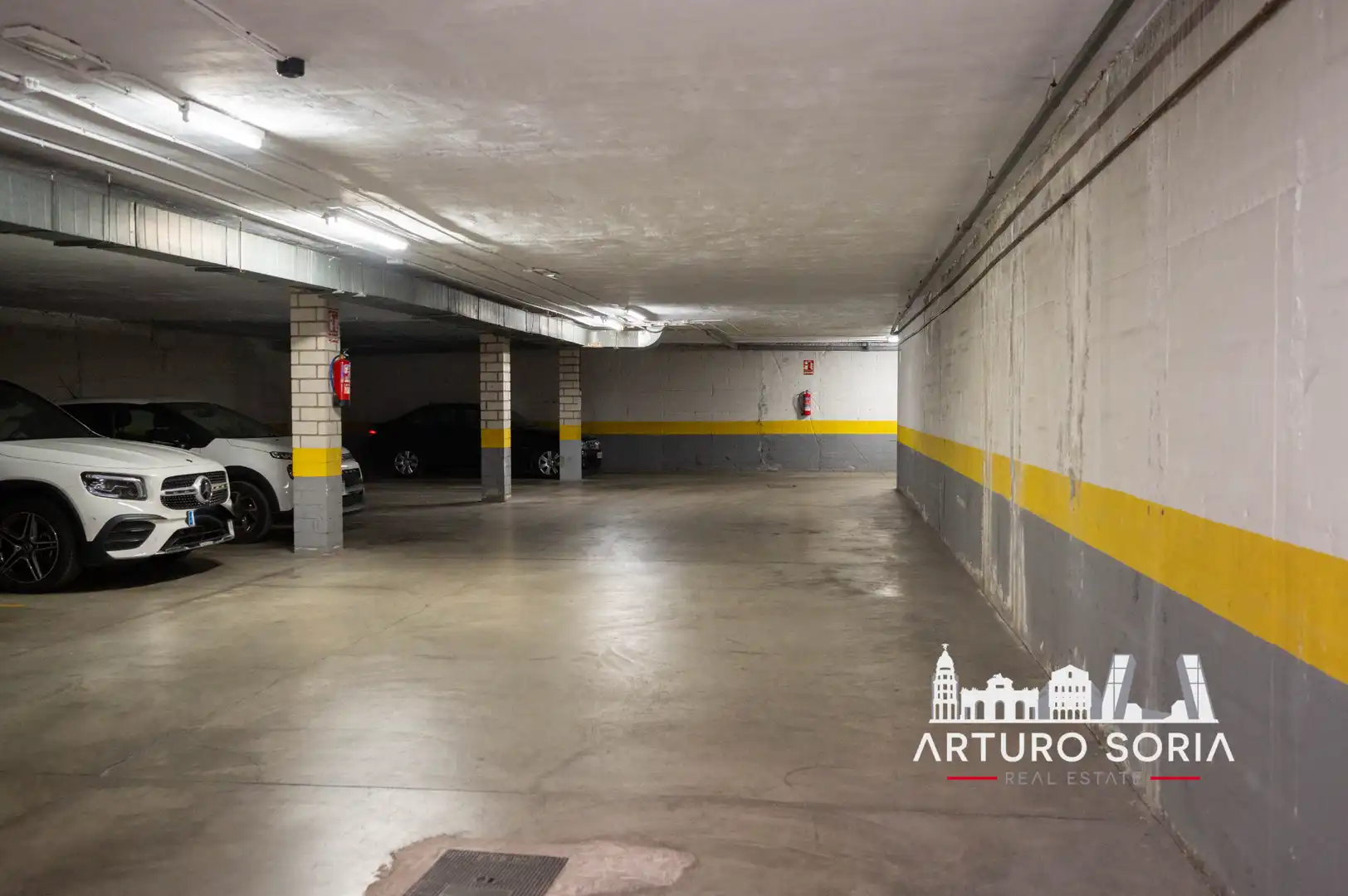 Parking de Piso en venta en Madrid con Aire acondicionado, Calefacción y Parquet
