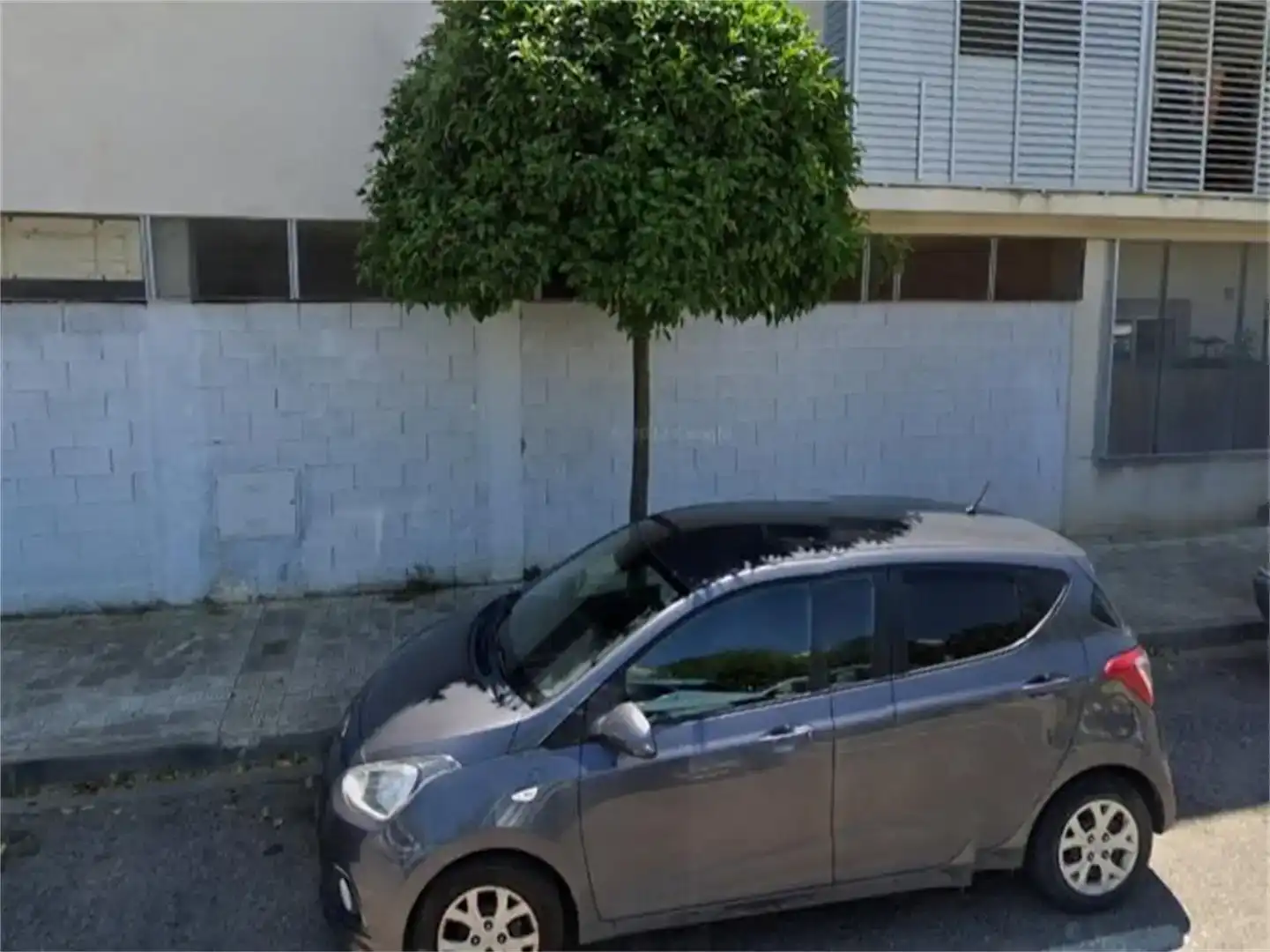 Aparcament de Local de lloguer en Utrera