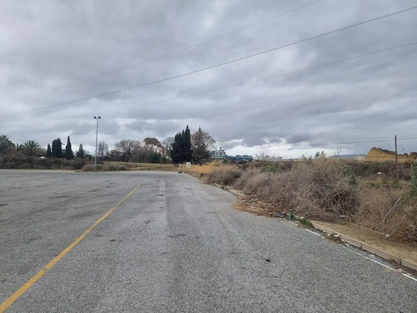 Terreno industrial en venta en Purullena