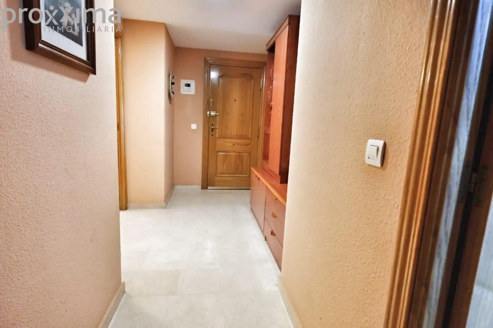 Piso en venta en Sevilla con Aire acondicionado, Trastero y Piscina comunitaria