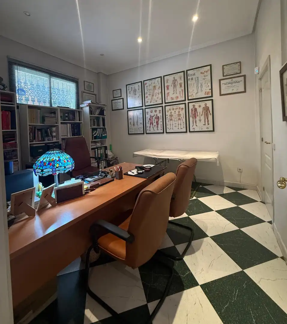 Gewerbefläche zum Verkauf in Centro, imagen 10