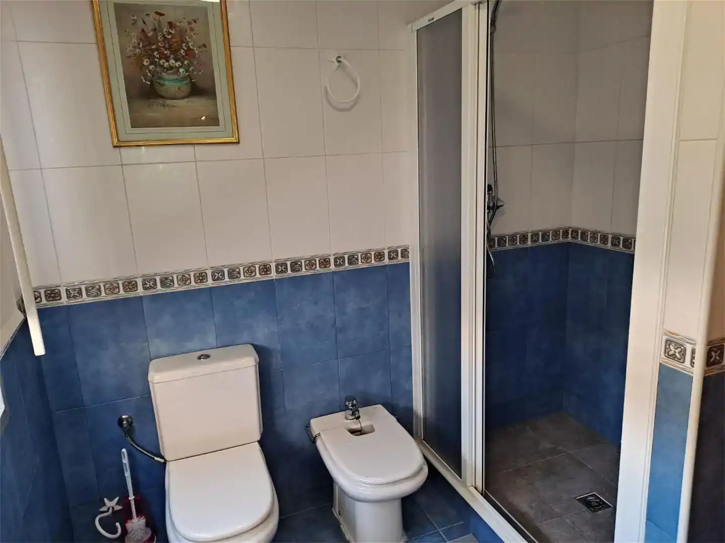Baño de Planta baja de alquiler en Minglanilla con Amueblado