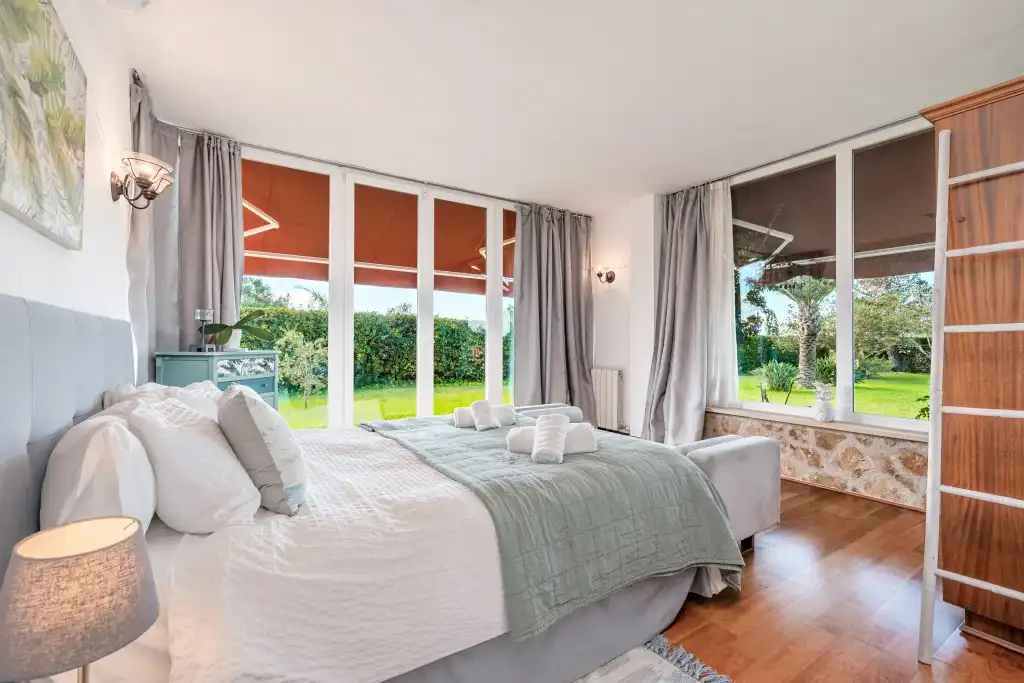 Bedroom of Houses for sale in Marratxí  with Air Conditioner, Heating and Private garden