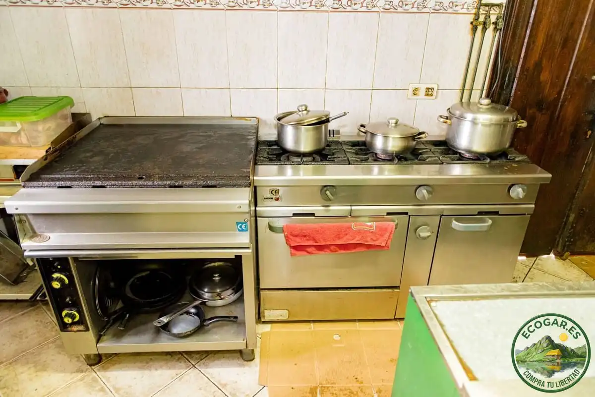 Cocina de Casa o chalet en venta en Santa Colomba de Somoza con Calefacción y Trastero