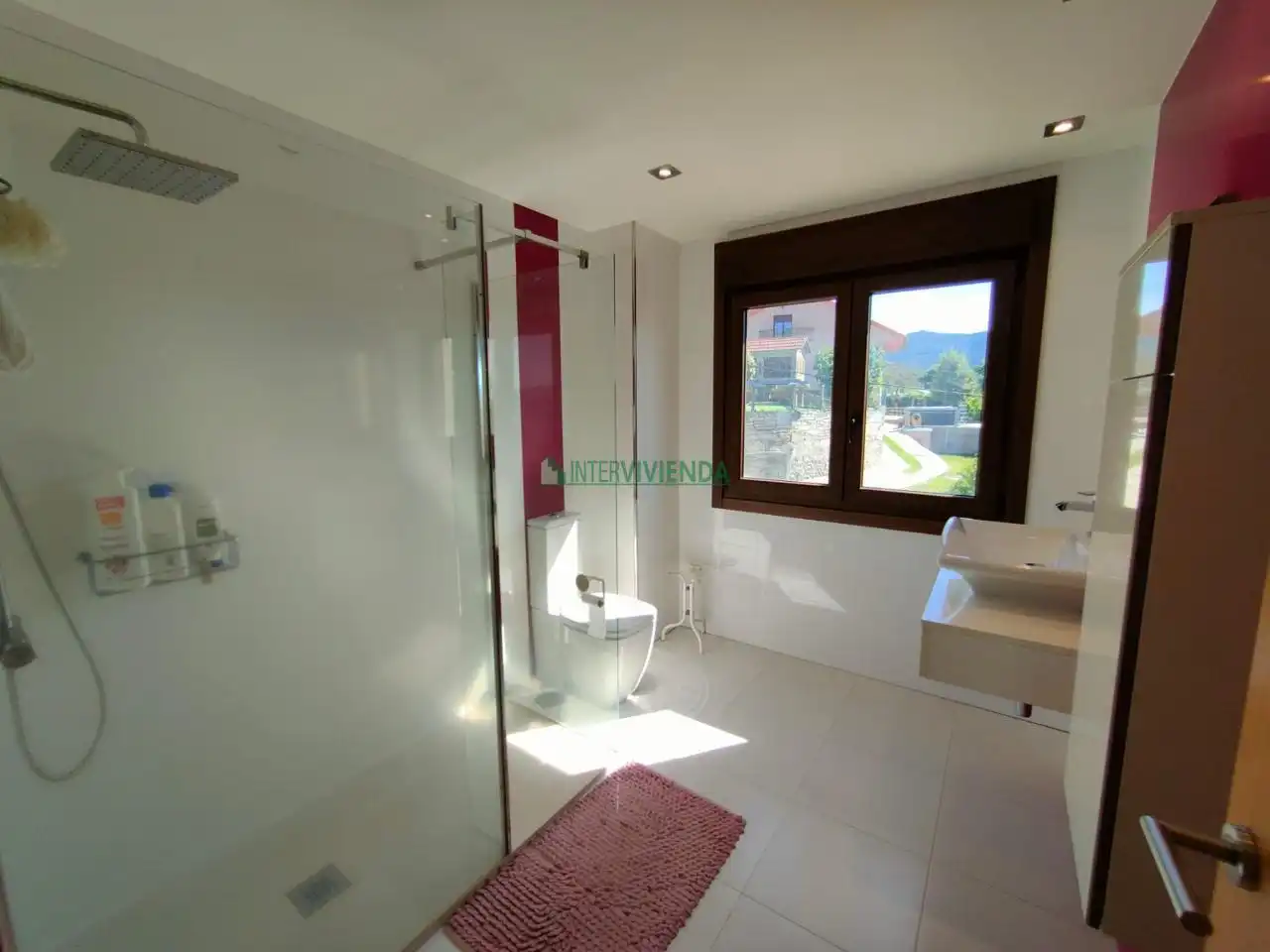 Baño de Casa o chalet en venta en Moaña con Calefacción, Jardín privado y Terraza