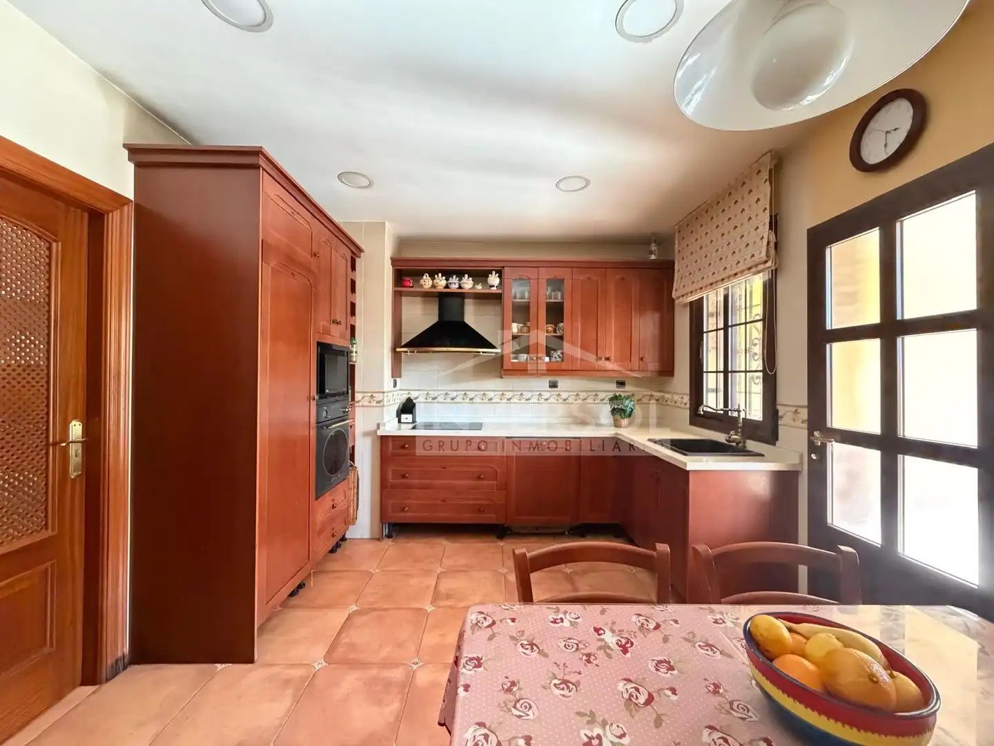 Cocina de Casa o chalet en venta en Maracena con Aire acondicionado, Calefacción y Jardín privado