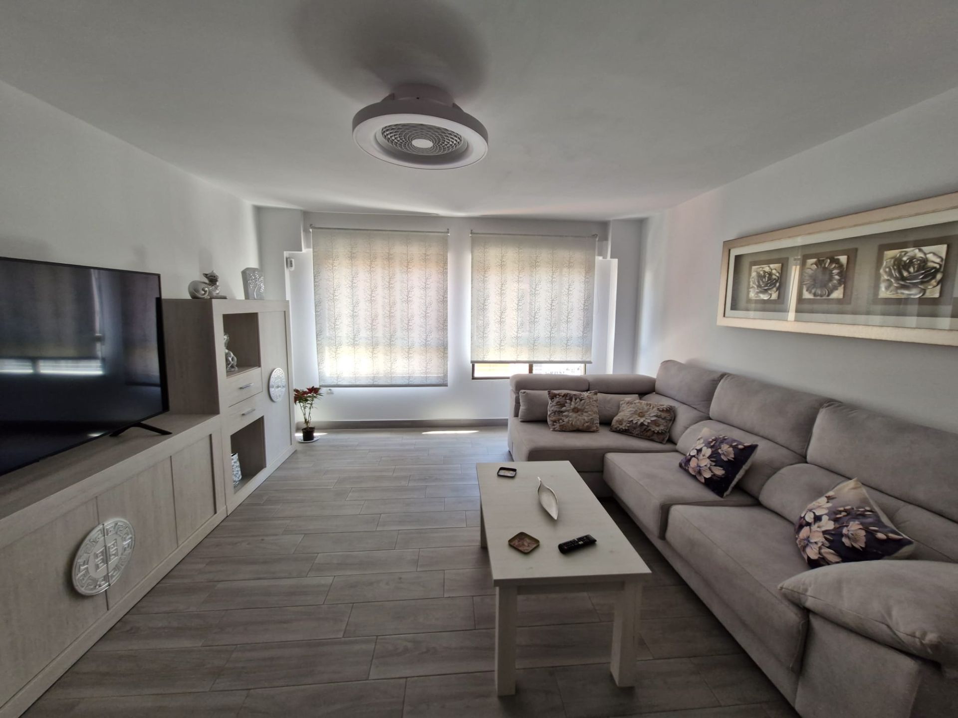 Living room of Flat for sale in La Línea de la Concepción
