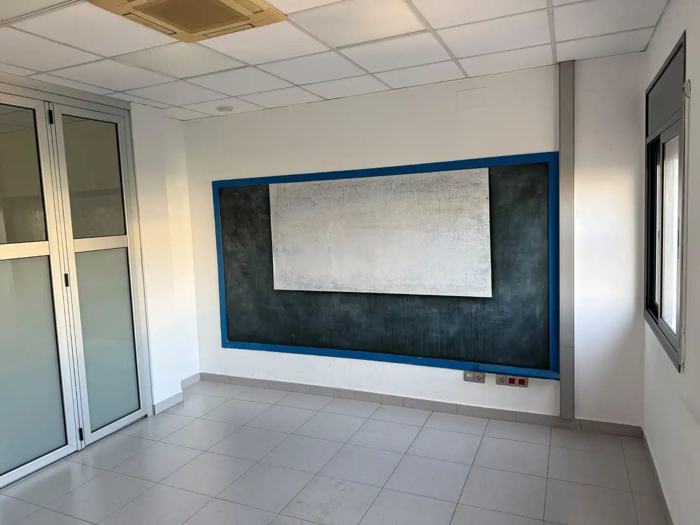Gewerbefläche zur Miete in Carrer Céllecs 6, imagen 6