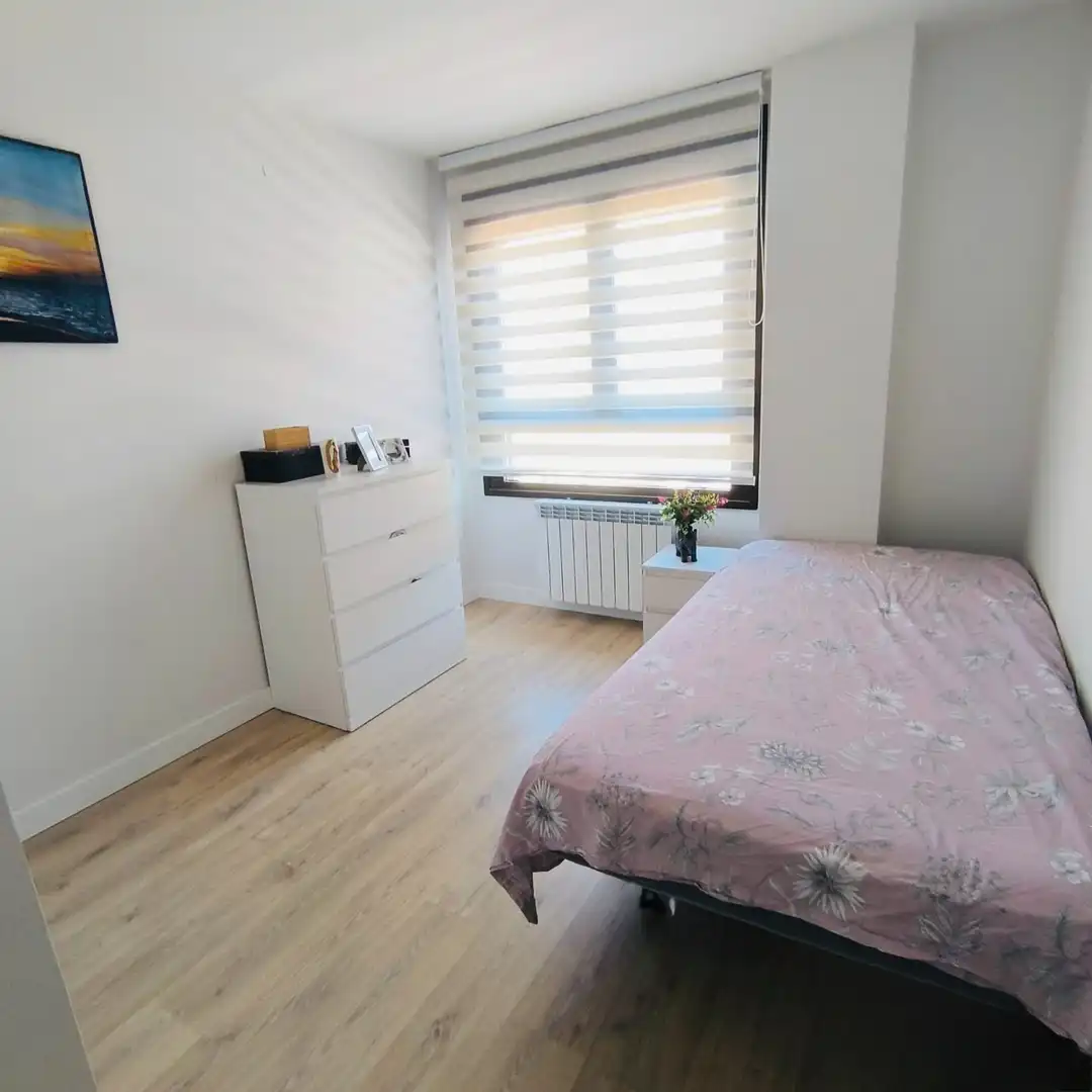 Bedroom of Flat for rent in Moralzarzal  with Heating, Terrace and Storage room