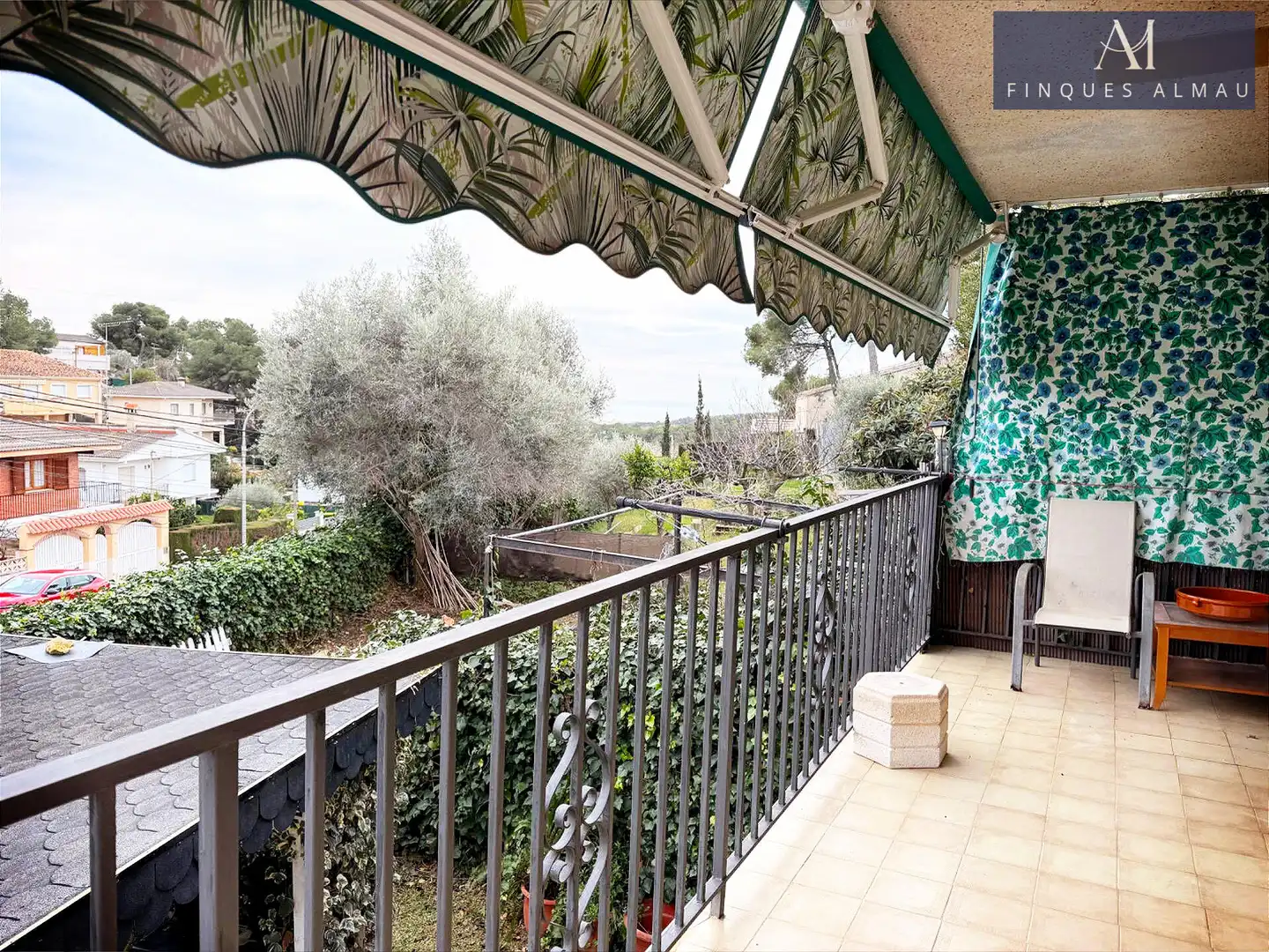Terraza de Casa adosada en venta en Cunit con Jardín privado, Terraza y Amueblado