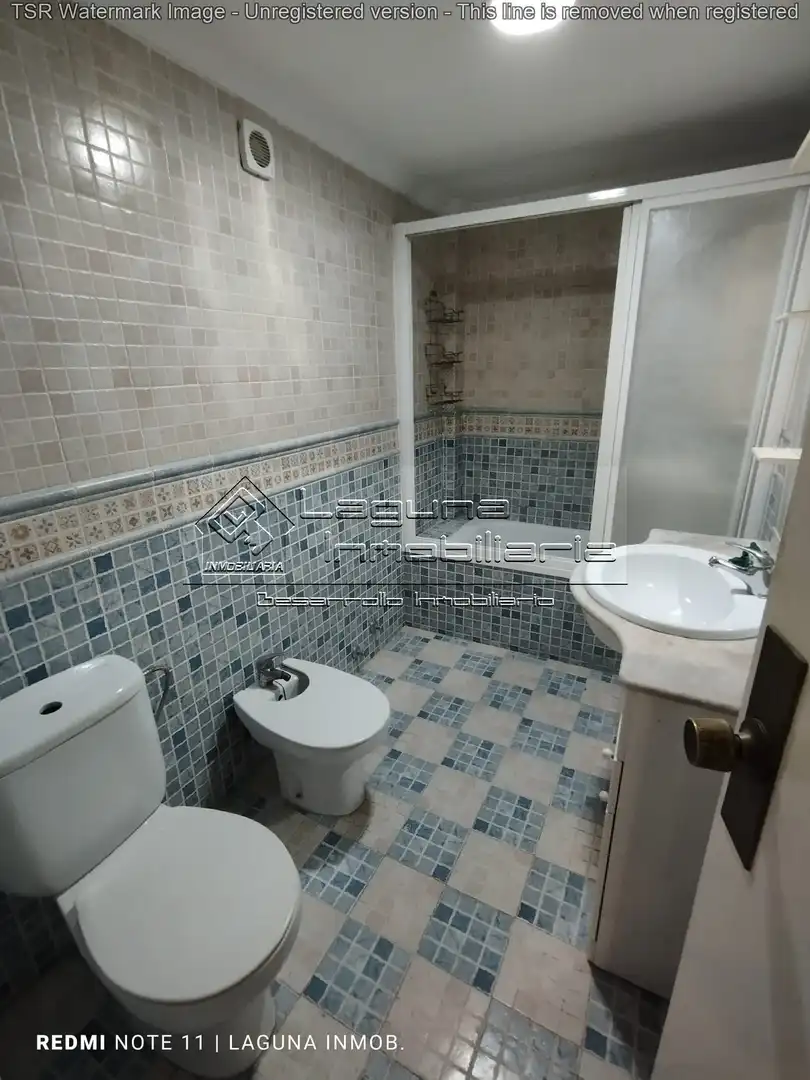 Baño de Piso en venta en Cádiz con Terraza