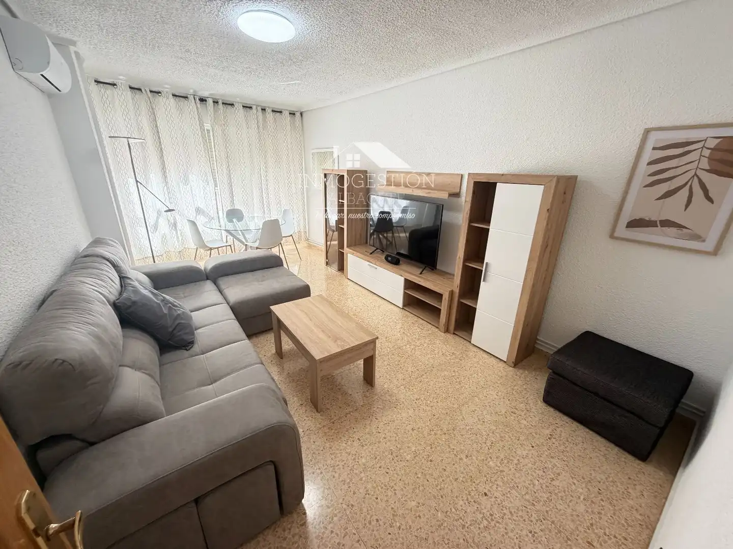 Living room of Flat for sale in Albacete  with Air Conditioner, Heating and Terrace