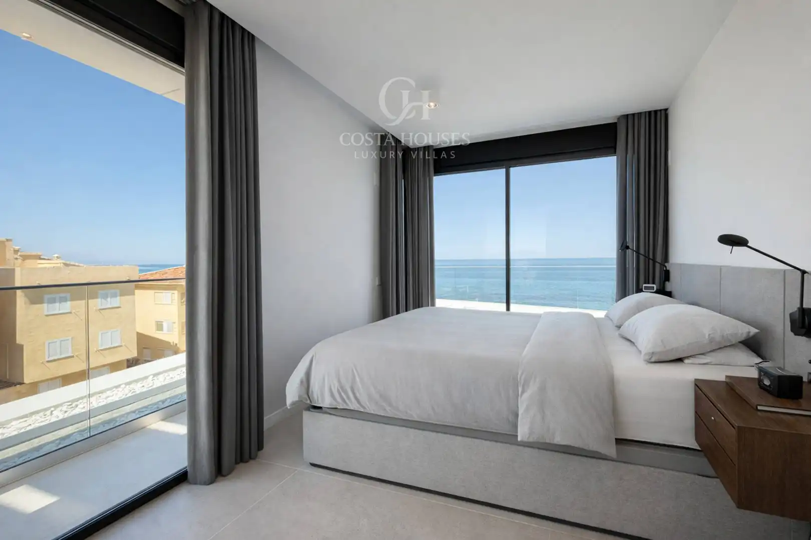 Habitación de Ático en venta en Dénia con Aire acondicionado, Calefacción y Jardín privado