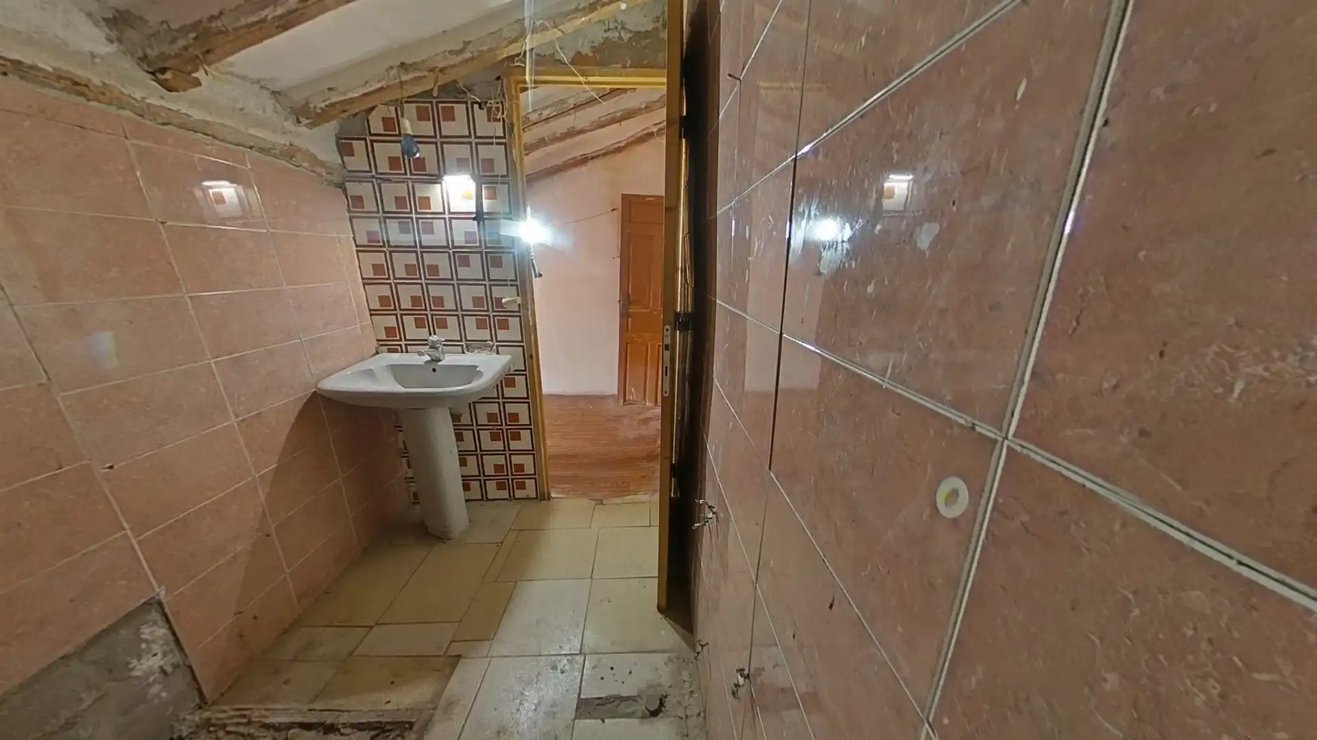 Bathroom of Detached homes for sale in Murillo de Río Leza