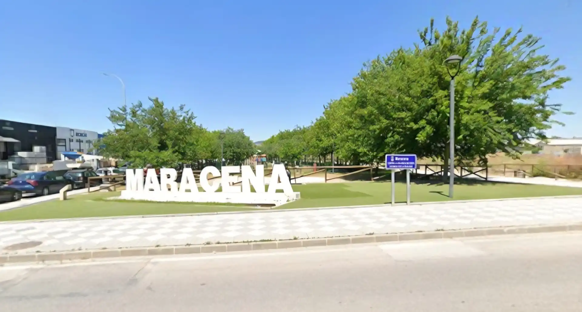Vista exterior de Piso en venta en Maracena con Balcón