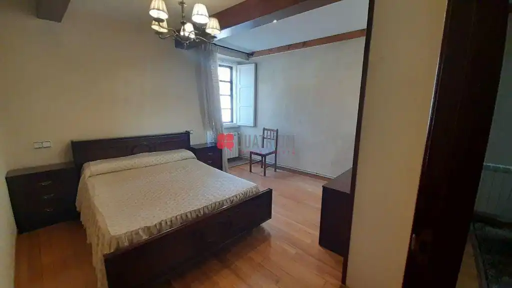 Habitación de Casa o chalet en venta en Santiago de Compostela  con Trastero