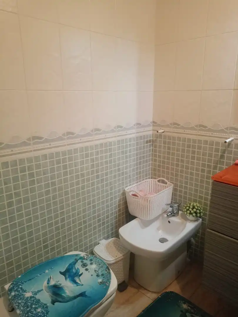 Baño de Piso en venta en Lorca con Calefacción y Piscina