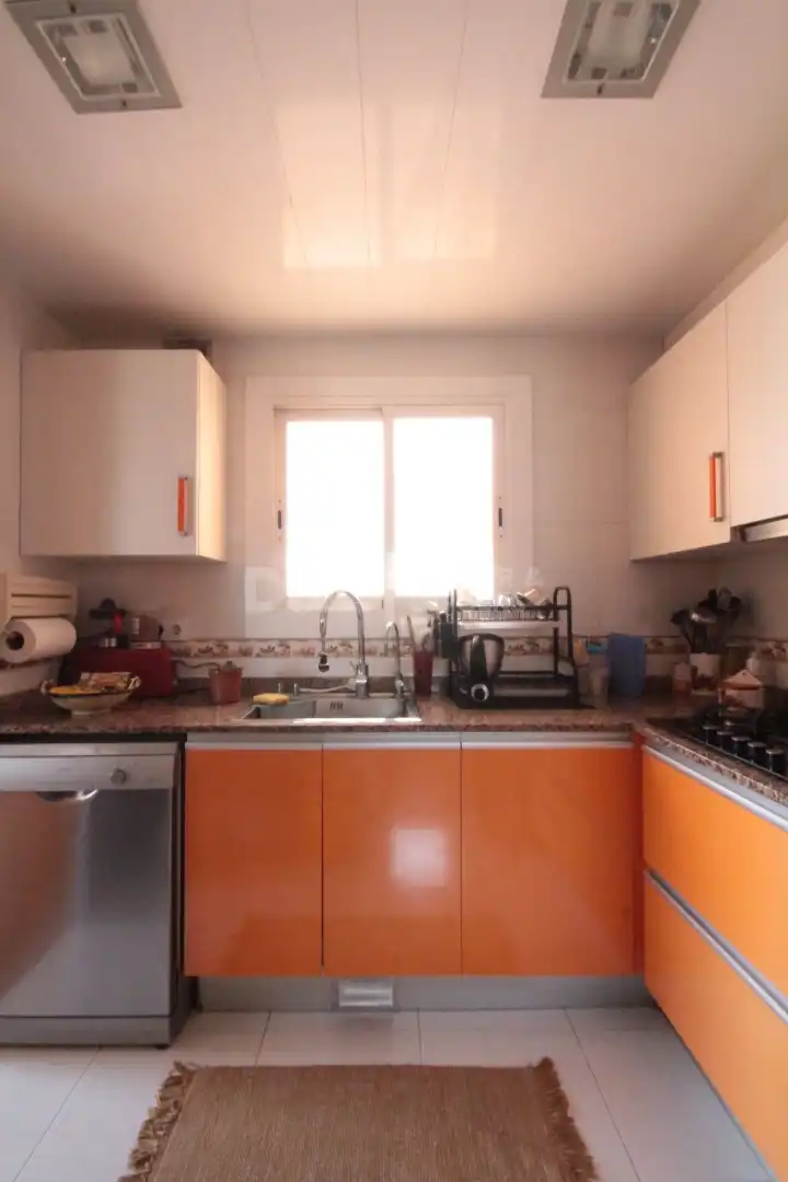 Cocina de Ático en venta en Vilanova i la Geltrú con Aire acondicionado, Calefacción y Terraza