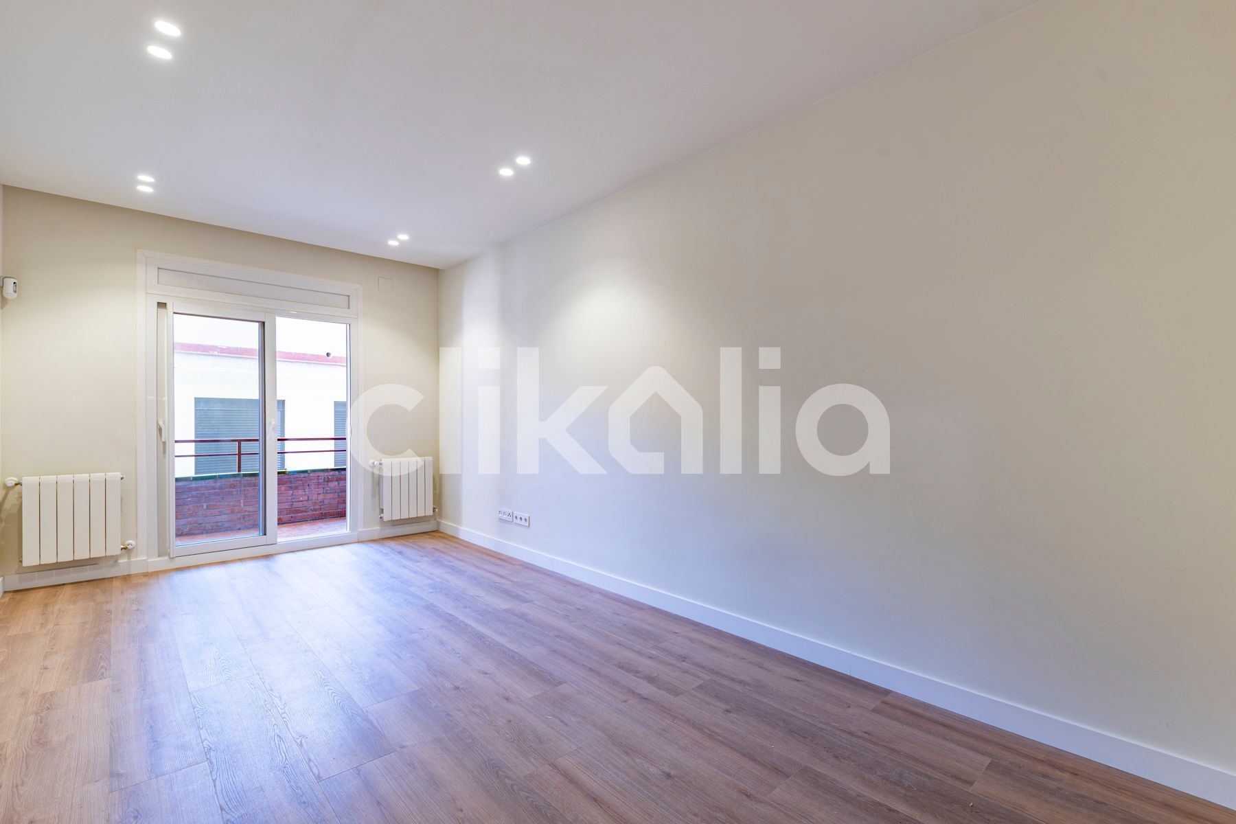 Bedroom of Flat for sale in  Barcelona Capital  with Air Conditioner, Heating and Terrace