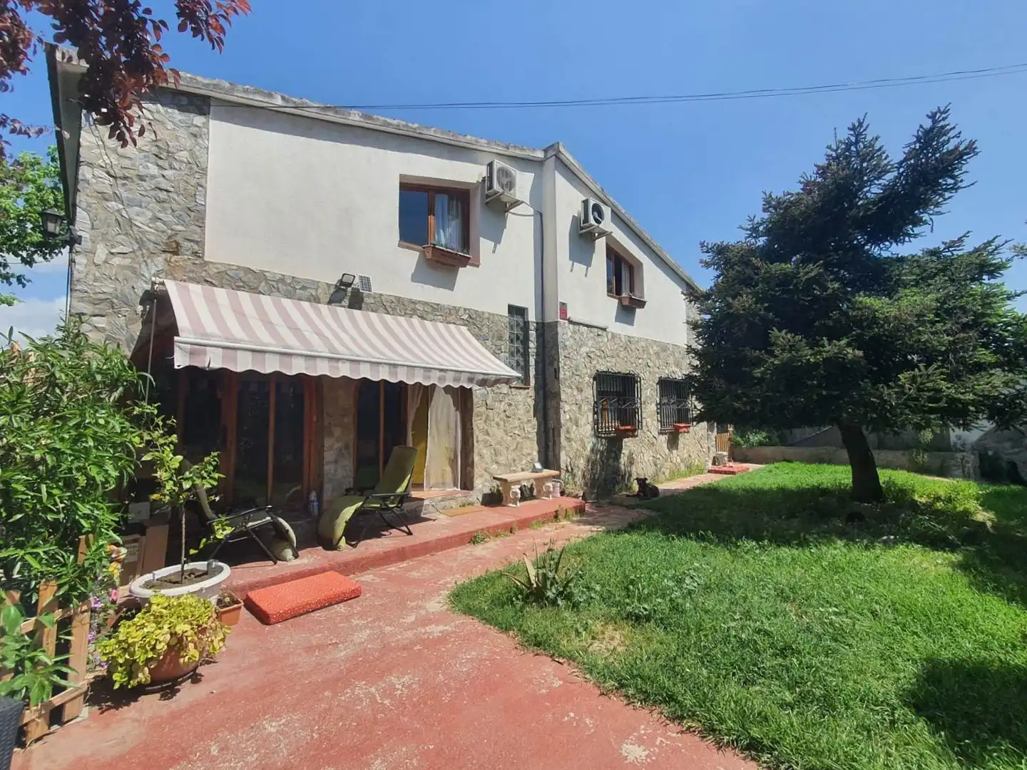 House with pool for sale in Castellbisbal