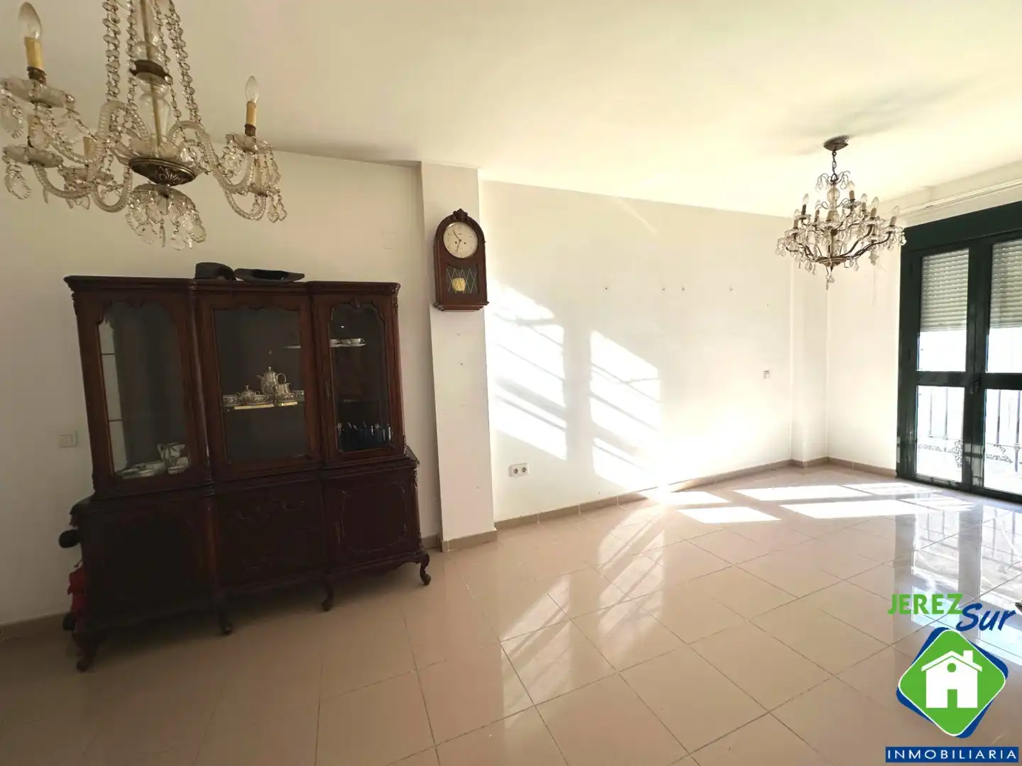 Sala de estar de Piso en venta en Jerez de la Frontera con Aire acondicionado, Calefacción y Terraza