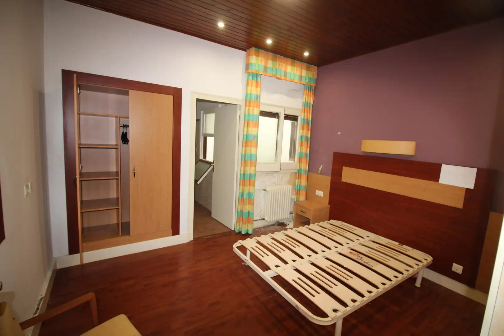 Schlafzimmer von Haus oder Chalet zum Verkauf in Maçanet de Cabrenys mit Terrasse und Schwimmbad